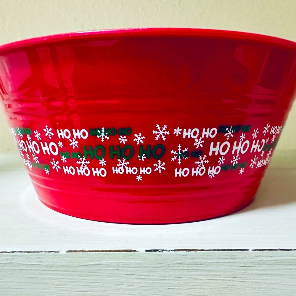 Holiday Circular Container - Picture 2 of 2